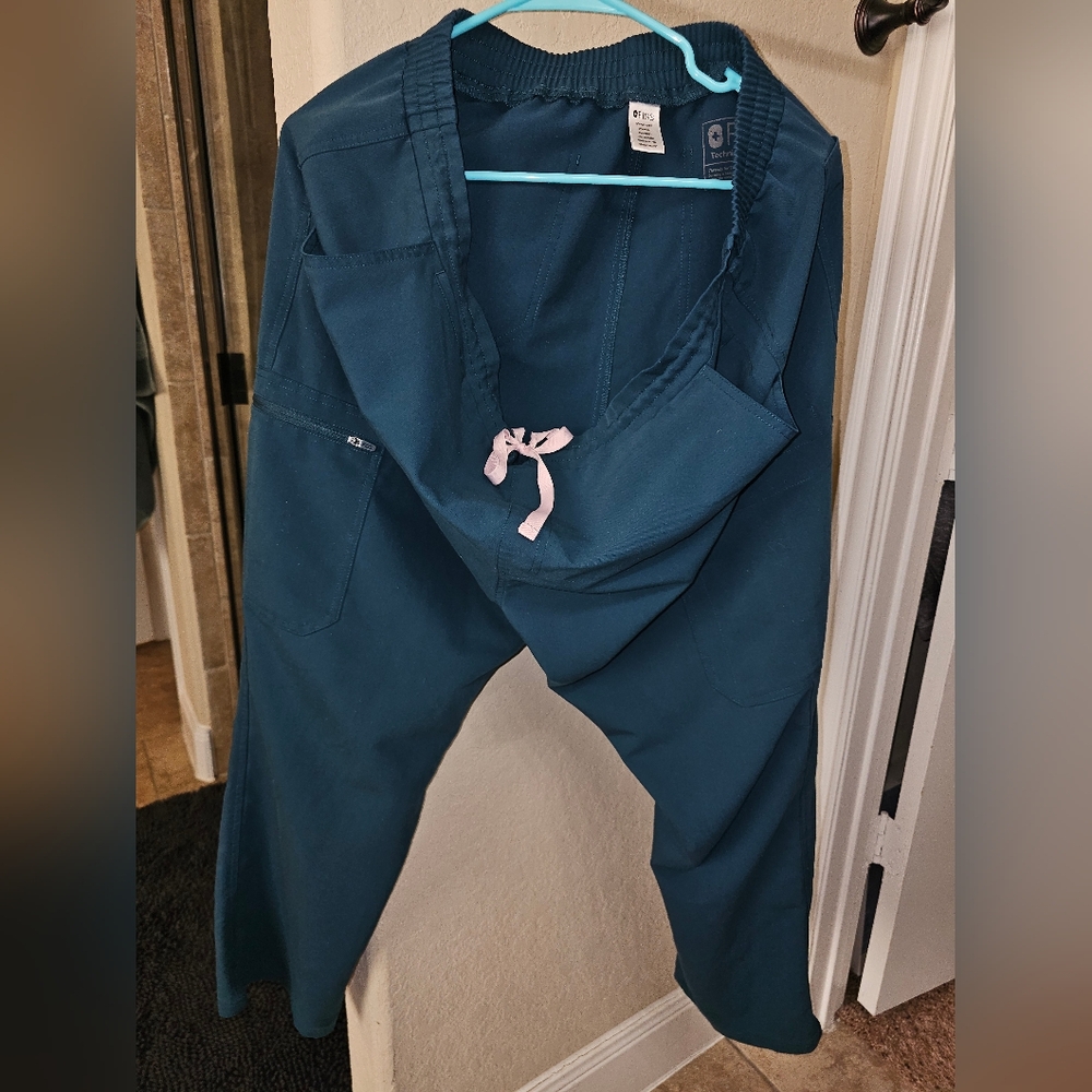 Figs scrub pants Size XLP